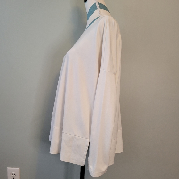 Ann Taylor LOFT Relaxed Softserve Slub Tee Size L - Picture 5 of 10